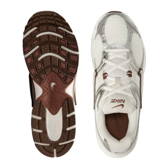 Nike V5 Runner Sneaker in Sail Light Orewood Fauna Brown & Phantom 6.5 New Women - Picture 13 of 17